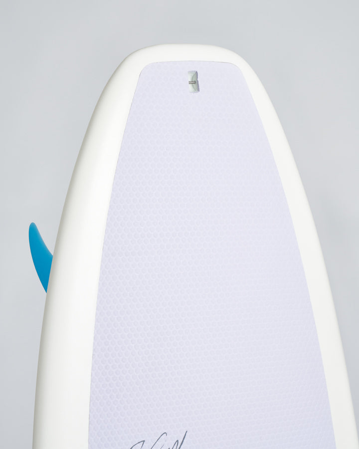 NEUGENIE WHITE PRO FUTURES